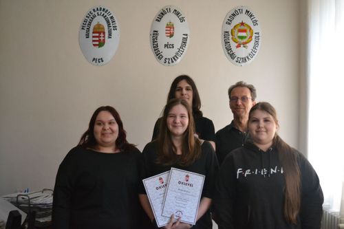 Aranyat érő tudás: a Radnóti Technikum diákjai nyerték a Bolyai csapatversenyt